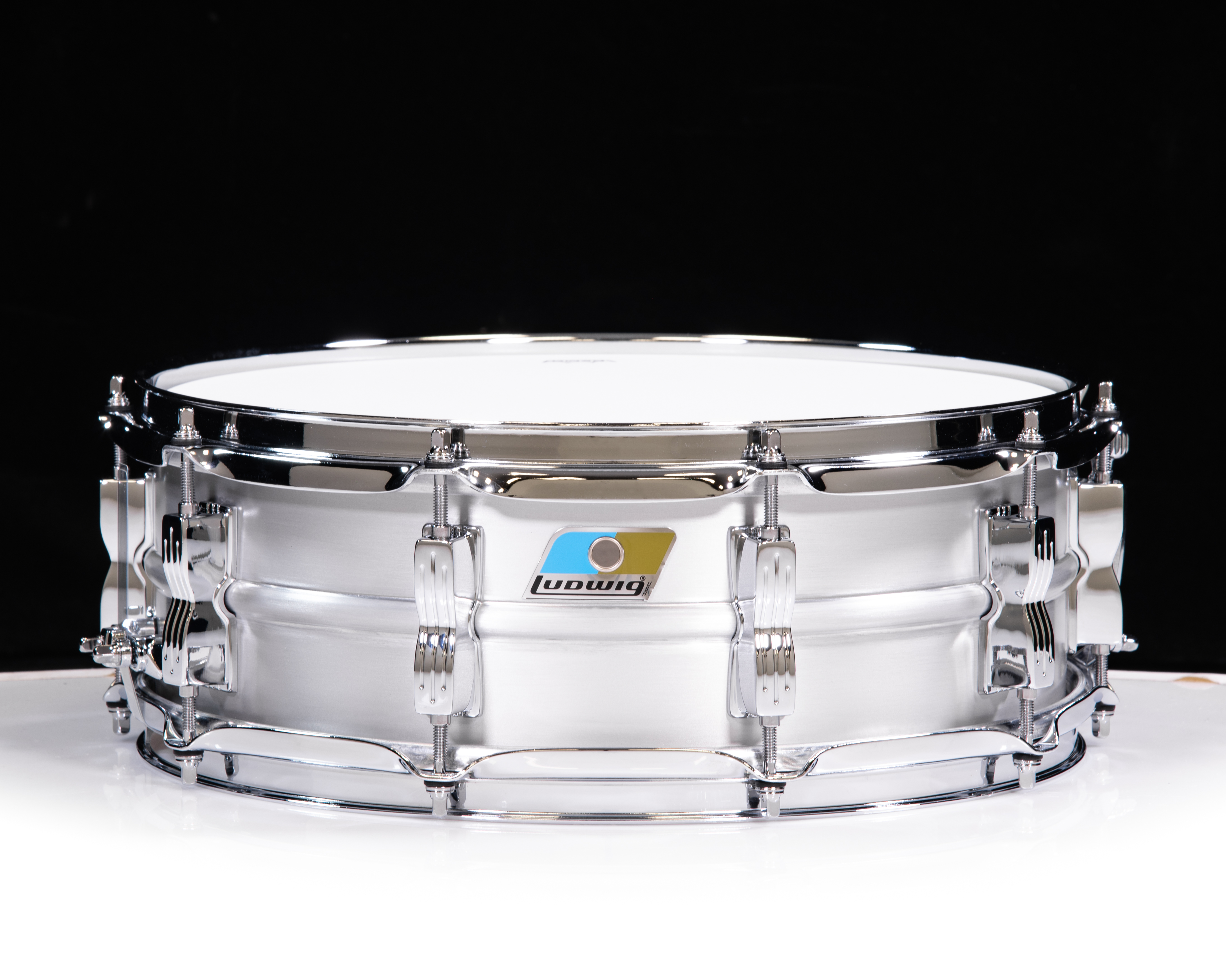 ほぼ使用なし】Ludwig Acrolite LM404C10 おまけ多スネア-