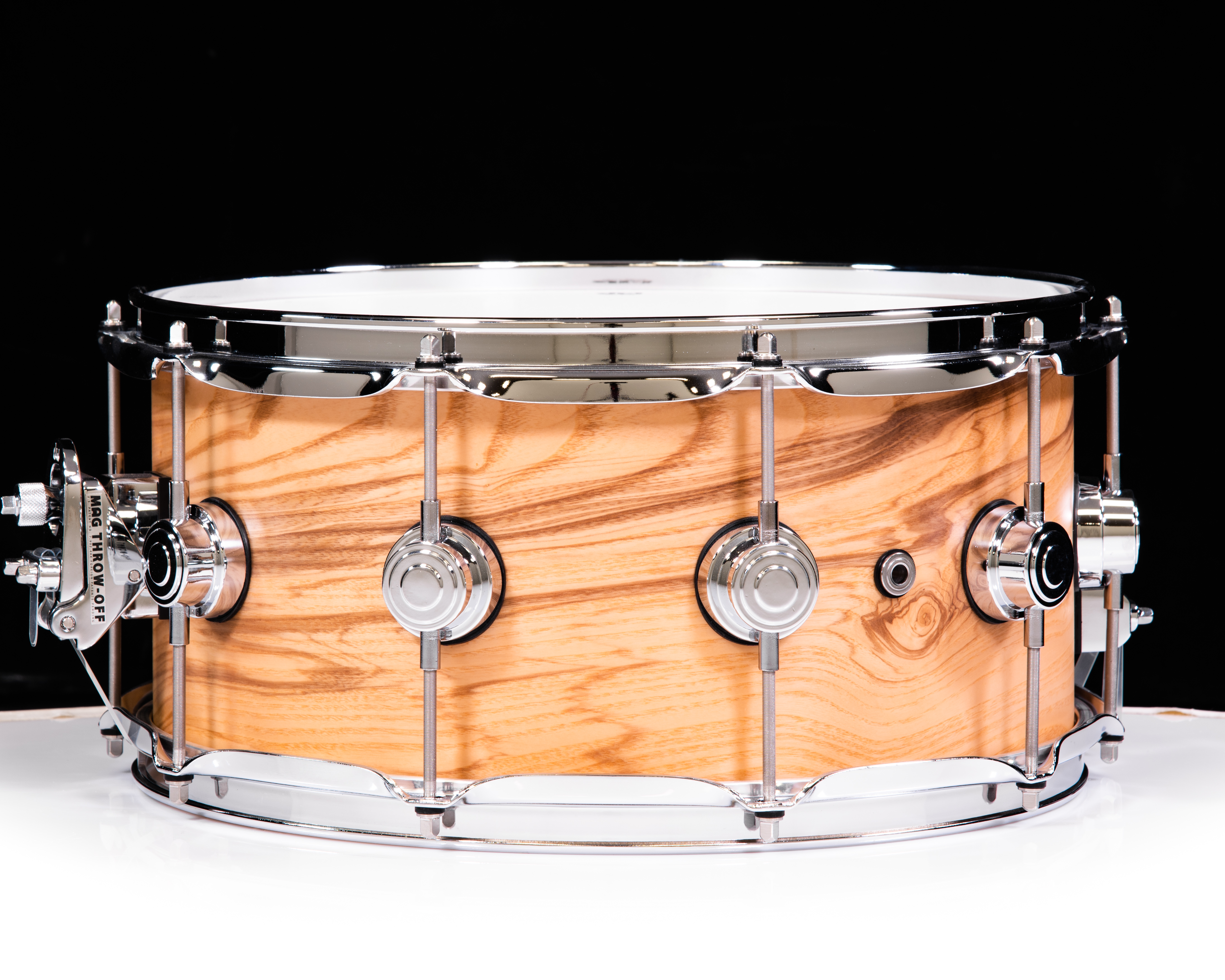 DW Collector's Series Maple 6.5x14 Snare Drum Olive Ash Burl Hard