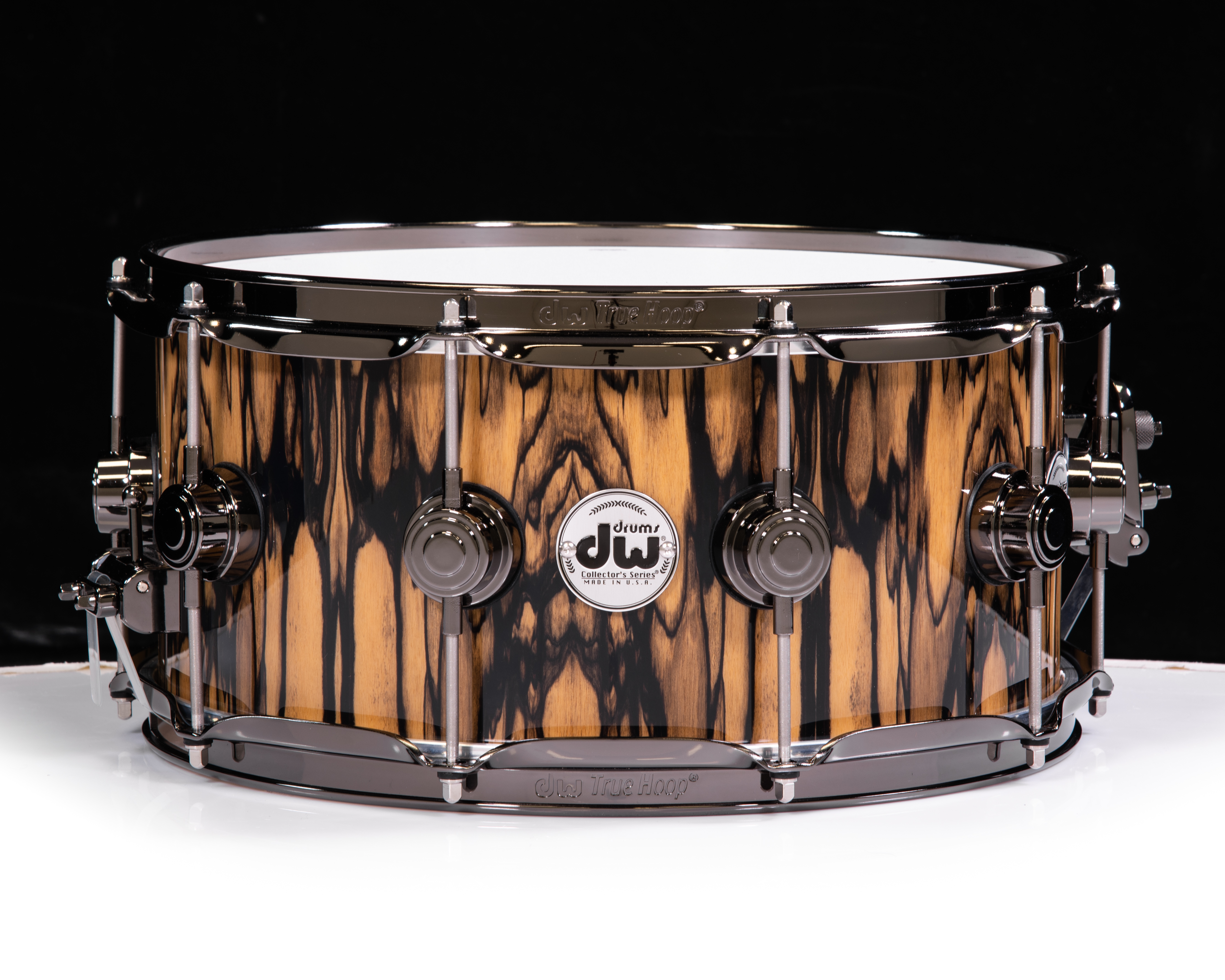 DW Collector's Series Royal Ebony 6.5x14 Snare Drum Natural High