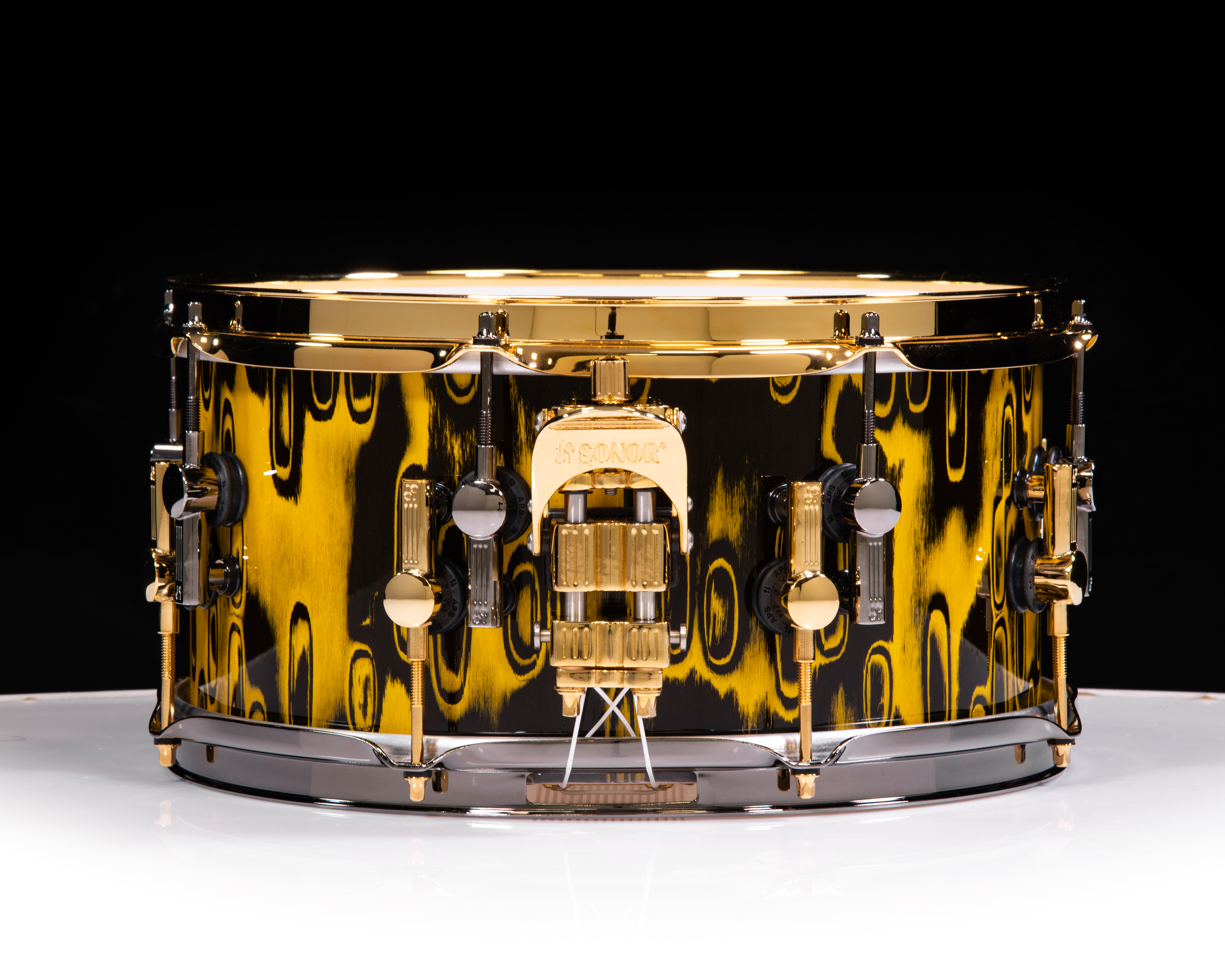 Sonor SQ2 13x6.5 Medium Maple Snare - Yellow Tribal w/Gold and