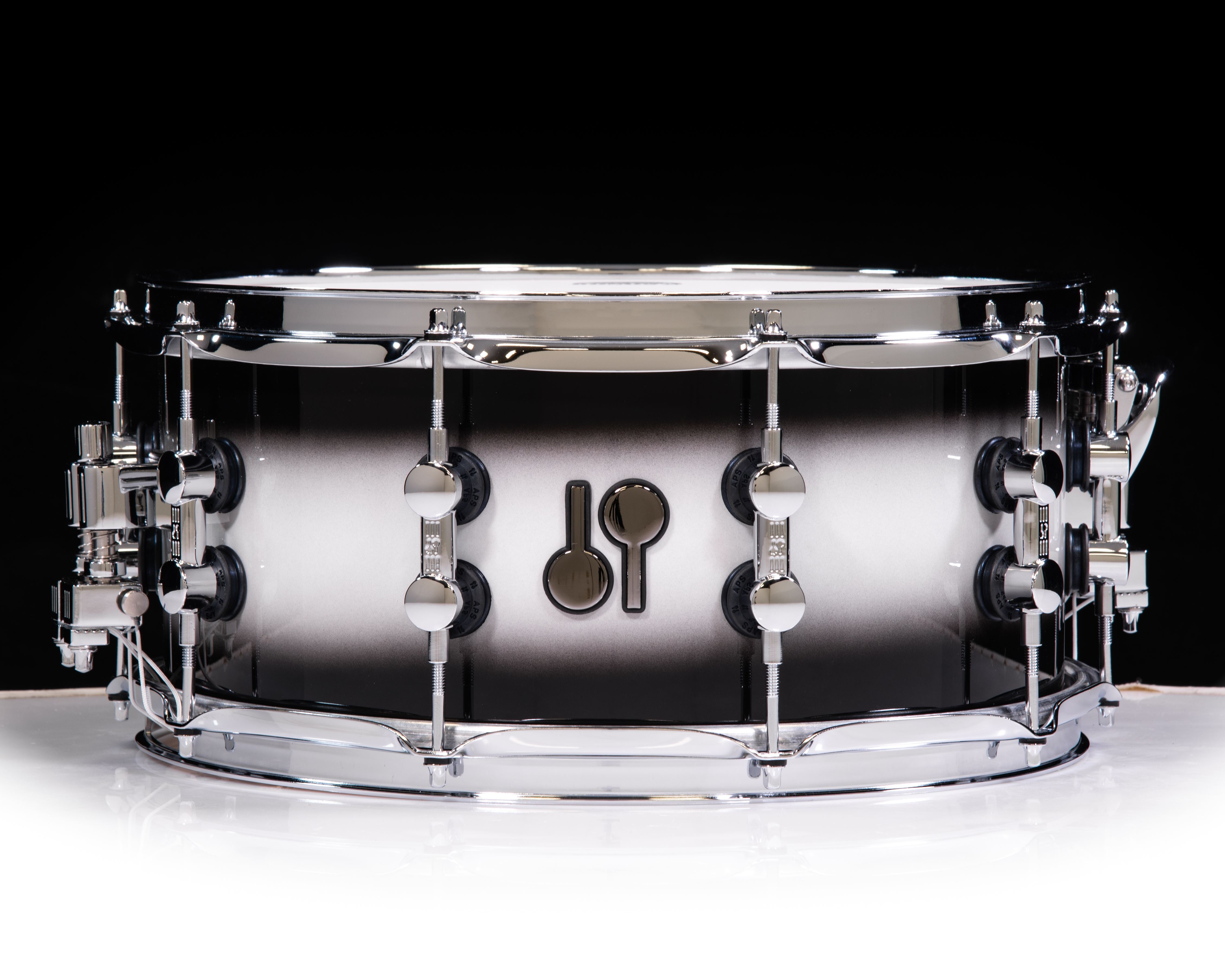 Sonor SQ2 14x6.5 Medium Beech Snare -Solid Black White Black Fade 