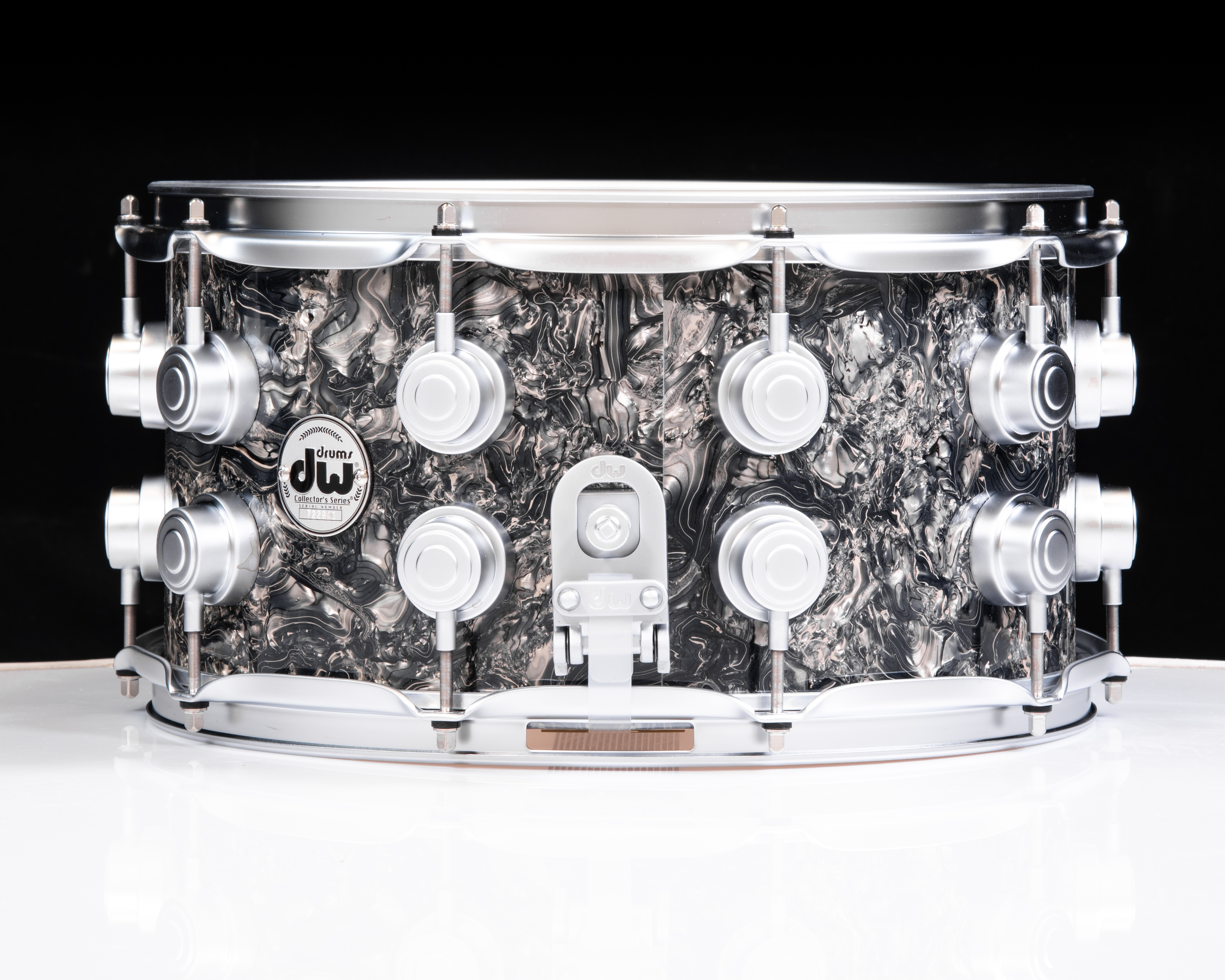 DW Collector's 7x14 Maple SSC Snare - Silver Abalone w/Satin
