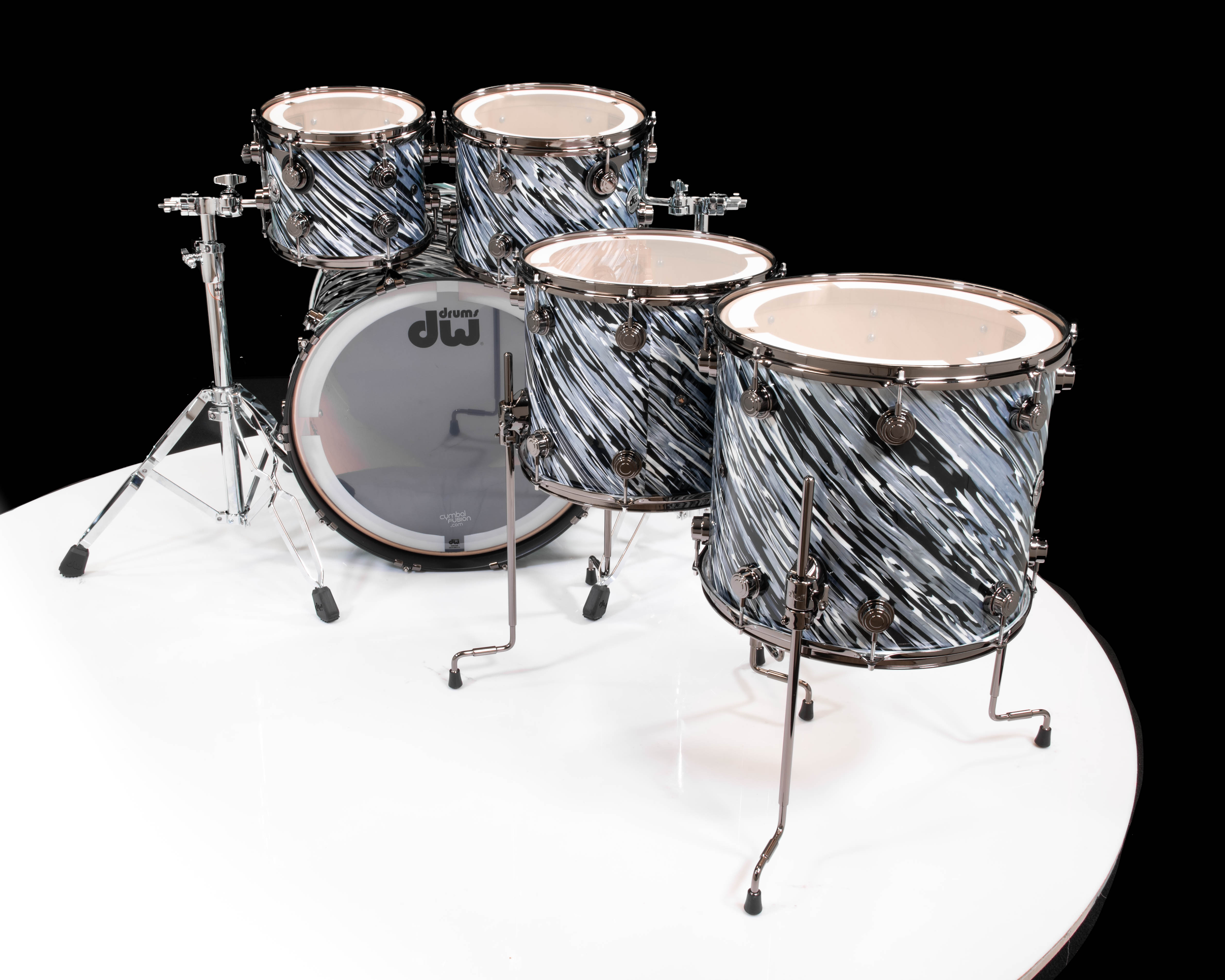 DW Collector's 5pc SSC Maple Kit - Twisted Black Oyster w/Black