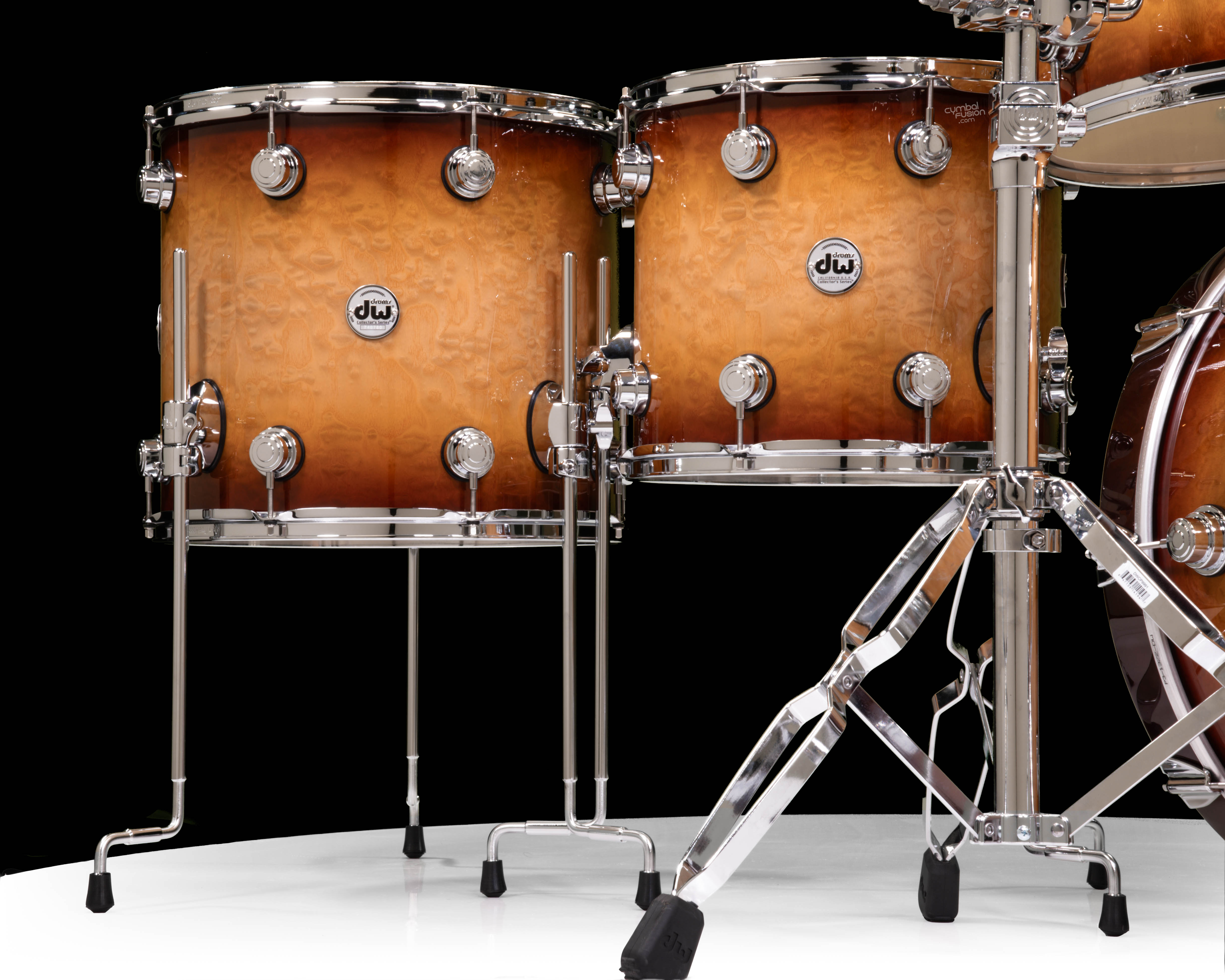 DW Collector's 5pc 333 Maple Kit- Almond Burst on White Ash