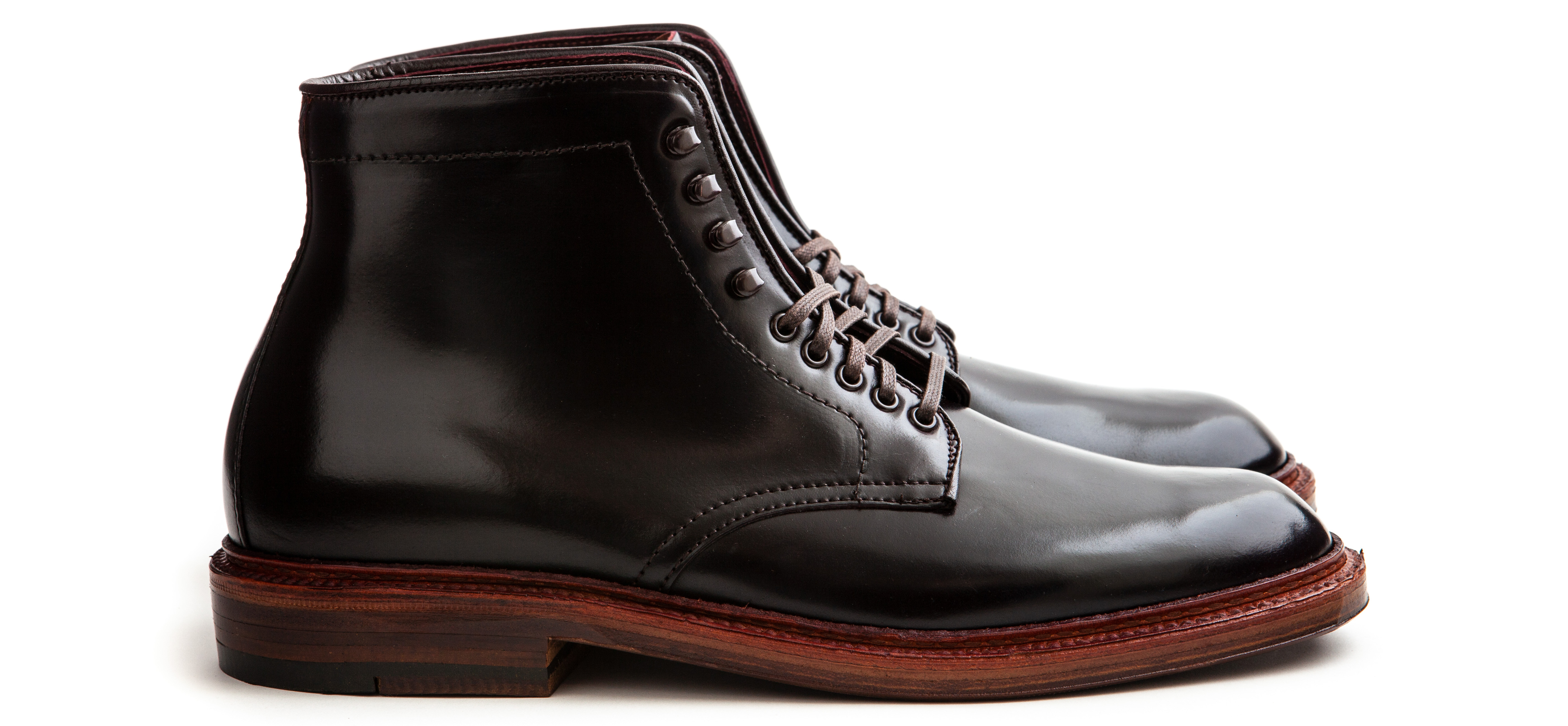 【COLOR iN ID】deep indigo boots-cut Caterpillar Boots: Men's P90803 Steel Toe EH Outline Seal
