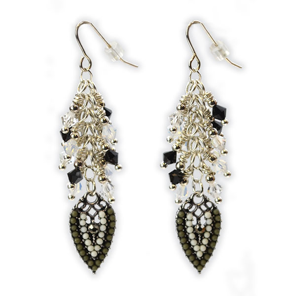 All Black and White Earrings Tutorial All Black and White Earrings Tutorial