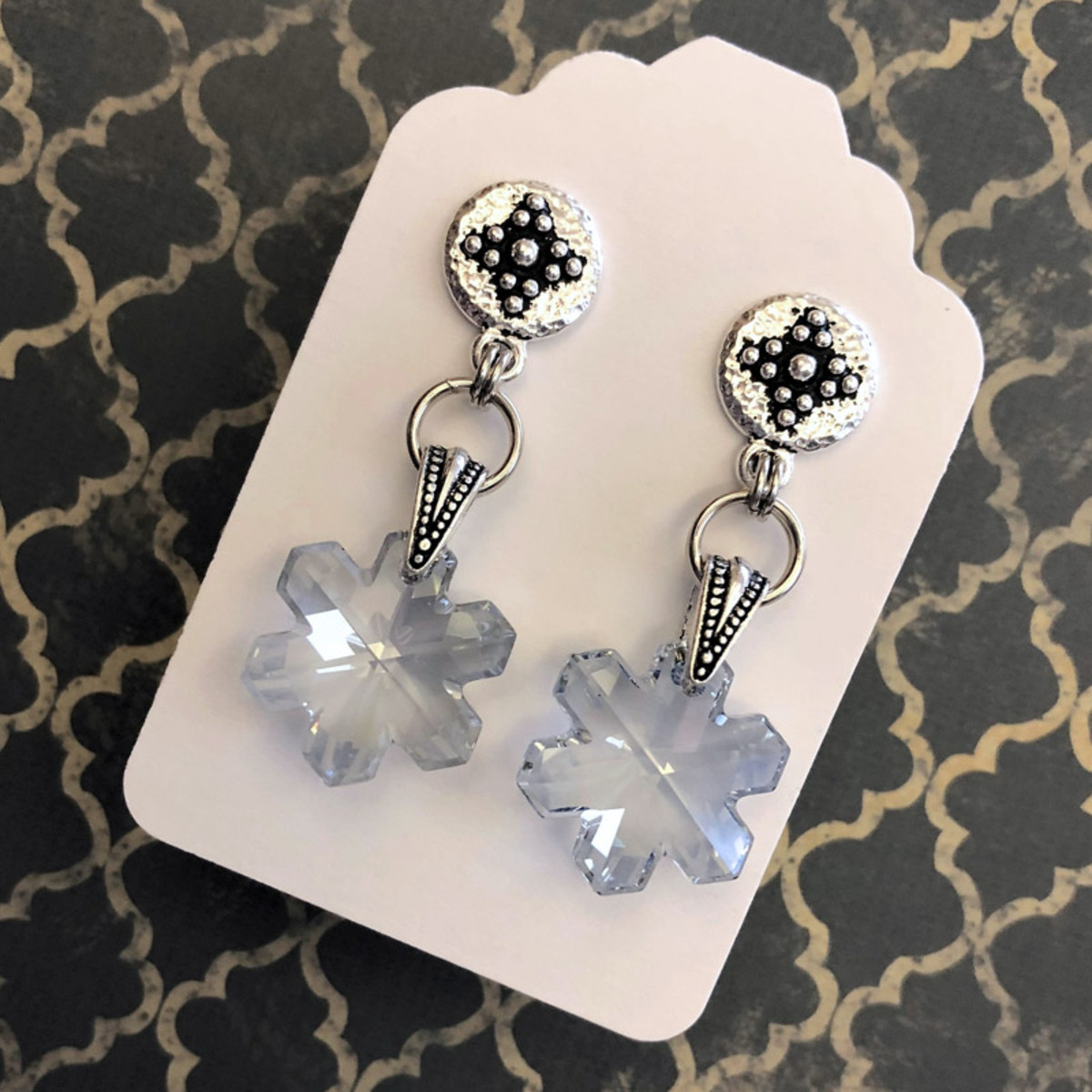 Winter is Coming - Post Earrings Tutorial Winter is Coming - Post Earrings Tutorial