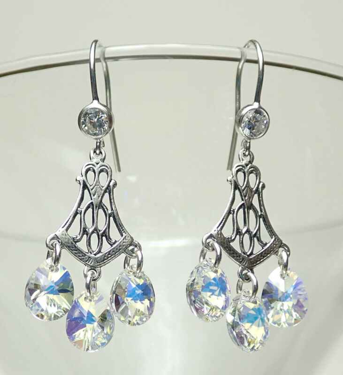 Classic Bridal Earrings Tutorial