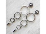 HINT    When you open and close jump rings, twist ends instead of  "ovaling" them. This keeps their round shape better, which makes  them easier to close neatly.     See Related Products links (below) for similar items and additional jewelry-making supplies that are often used with this item.