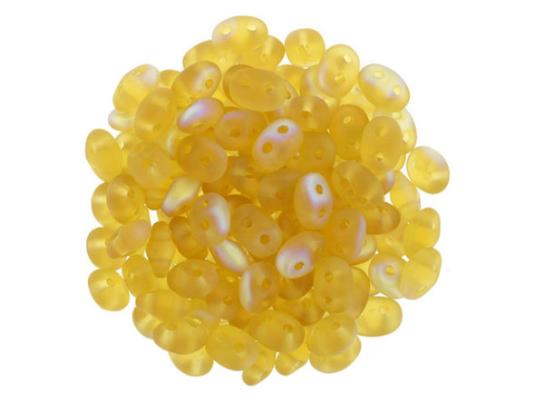 You'll love these SuperDuo 2 x 5mm beads. Create intricate jewelry designs with Czech glass seed beads! Featuring a unique shape and two stringing holes, these seed beads add a special touch of creativity to your designs. They have tapered edges and nest up nicely when strung, making them ideal for floral and woven designs. Add a special touch to your jewelry with Czech glass seed beads!    