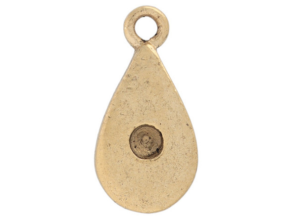Accent your designs with this Nunn Design tiny bezel teardrop charm.  This charm features a teardrop shape and has a plain finish on both sides. On the front side in the center of the charm is a bezel for placing a stone. This bezel is designed to fit 24pp sized chatons and would work great with PRESTIGE Crystal Components PP24 Chatons. This charm has a golden color.