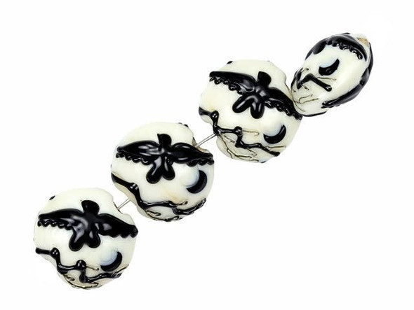 Flying Raven Pillow Beads (4 pcs)