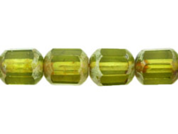 Antique Style Octagonal 8mm : Olivine (25pcs)