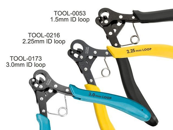  The Beadsmith Looper Kit – Includes a 1-Step Looper Plier & 2  Tarnish-Resistant 20 Gauge Wire Spools, 15 Yards Each in Silver & Gold –  Create Consistent Loops for Wire Jewelry