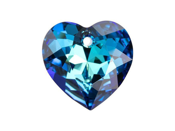 Add a modern and romantic symbol to your style with this PRESTIGE Crystal Components Heart Cut pendant. This pendant will promote a sense of everyday passion in your jewelry projects, making each design enduring and iconic. The beautiful crystal pendant sparkles at every angle. Showcase this bold pendant in sophisticated necklace designs. This crystal features a metallic blue gleam.