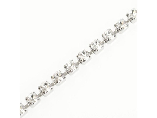  Clear PRESTIGE Crystal Crystal Clear PRESTIGE Crystal crystal sparkles like a diamond, and is a perfect substitution for diamonds in April birthstone jewelry. The clear, glittering refraction of these premium crystals gives you maximum flexibility in crafting handmade jewelry.