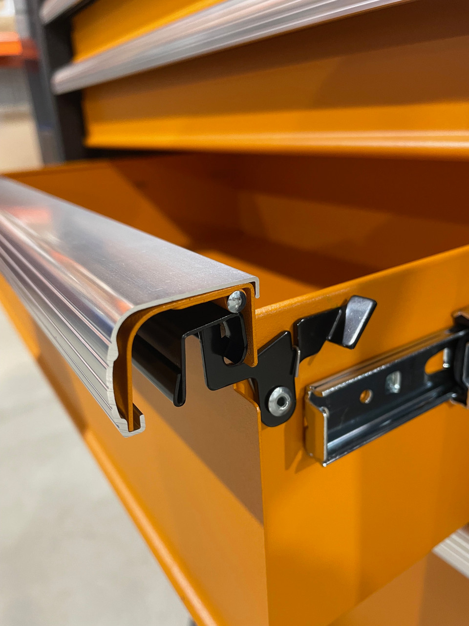 Classic Toolbox Hose Rack