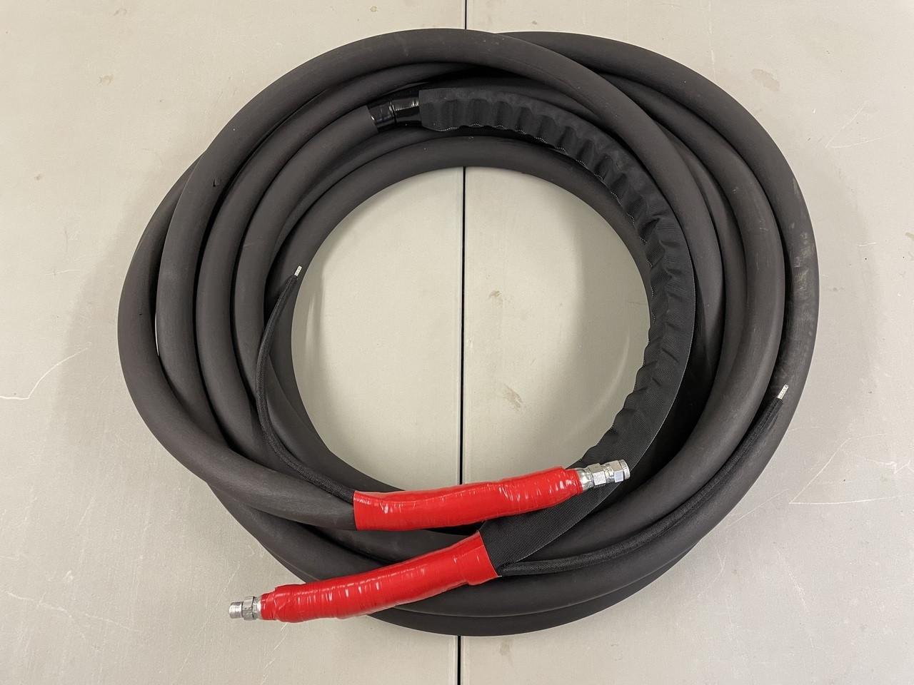 Graco Single Hose, A (ISO) side, 50 ft., 3/8 in. diameter, Maximum fluid pressure 2000 psi