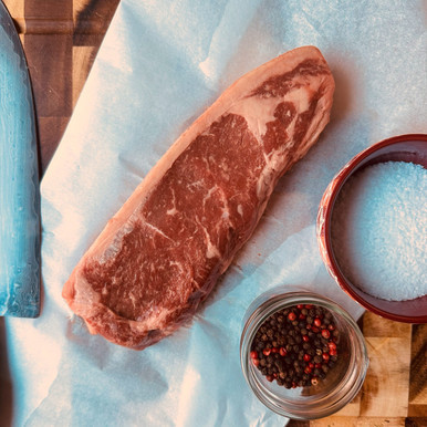 Reserve NY Strip Steak -- ITEMS-BEEF-STRIP-001-PV11890