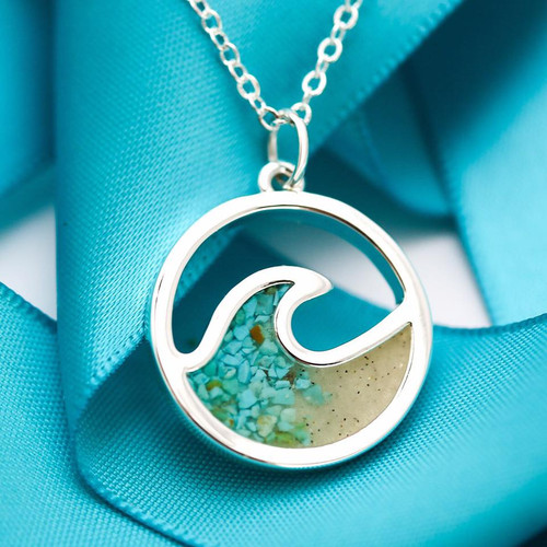 Dune Cresting Wave Gradient Necklace 