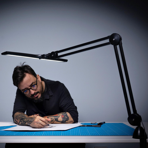 Lumi Task Light