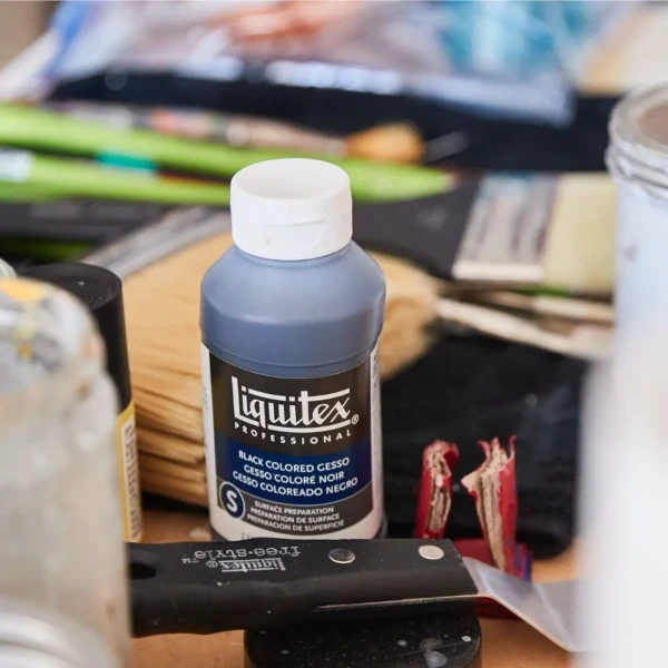 Liquitex Black Gesso in Studio
