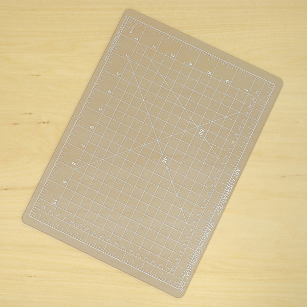 Translucent Self-Healing Cutting Mats
