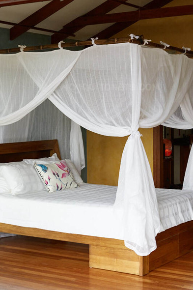 Cotton mosquito net box for King and California King bed