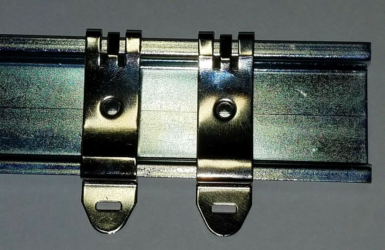 Metal DIN Rail Mounting Clip with M4 Tapped Hole for 35mm Rail