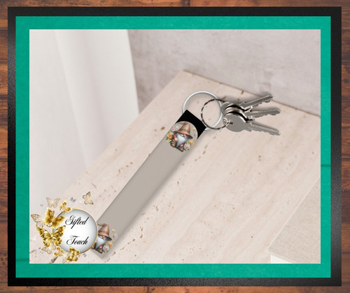 Gnome Wristlet