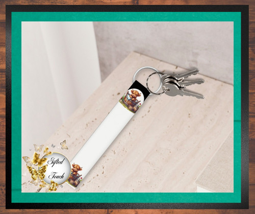 Highland Cow Wristlet