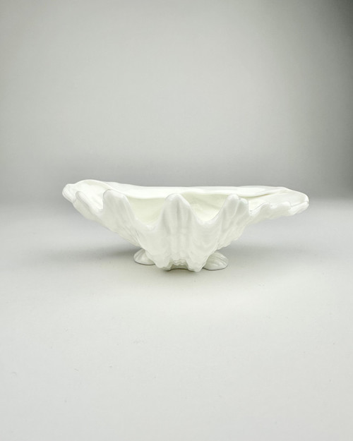 Wedgwood Nautilus Collection Footed Clam Shell