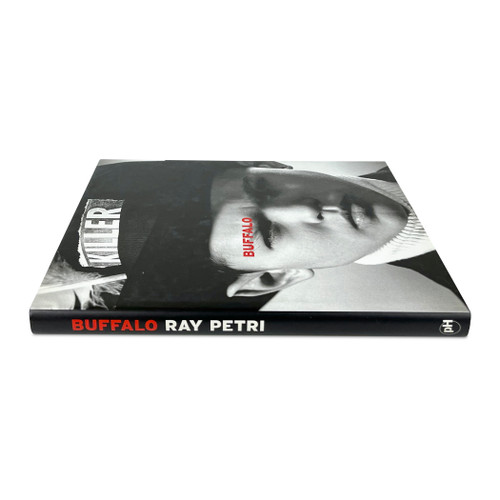Buffalo: The Life and Style of Ray Petri - Russell Brightwell