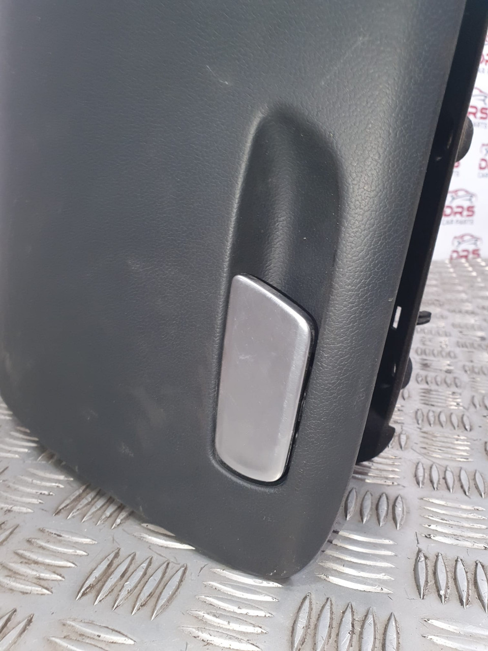 AUDI A5 SLINE GLOVE BOX COMPARTMENT COUPE B8 BLACK EDITION QUATTRO 2.0