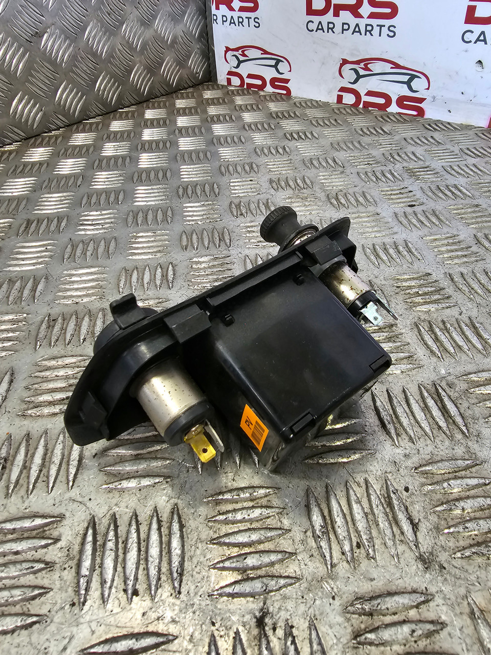 kia rio cigarette lighter KIA RIO POWER OUTLET CIGARETTE LIGHTER 1.4 PETROL MK2 (2005