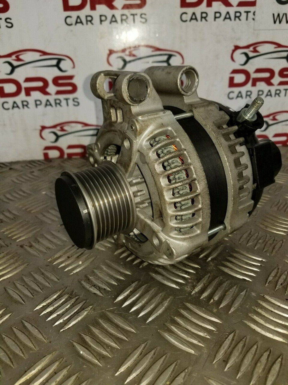 LAND ROVER DISCOVERY 3 ALTERNATOR 2.7 TDV6 DIESEL RANGE ROVER (2004