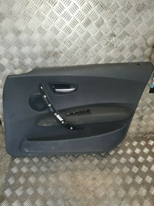 BMW 1 SERIES DOOR CARD PANEL (O/S/F) 2004 - 2011