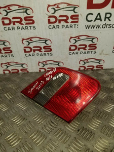 MITSUBISHI CARISMA REAR LIGHT UNIT CLUSTER BOOTLID PASSENGER NSR 1999 - 2004