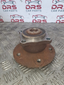 MERCEDES B CLASS WHEEL HUB PASSENEGR (N/S/R) B150 CVT AUTO W245 (2005 - 2011)
