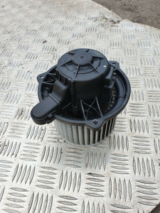 KIA CEED 2 HEATER BLOWER MOTOR 61 PLATE (2011)