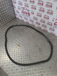 TOYOTA YARIS TAILGATE BOOT RUBBER SEAL 1L PETROL T2 3 DOOR (2005 - 2011)