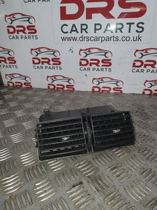 PEUGEOT 307 CC CENTER DASH AIR VENTS  2L 16V AUTO (2006 - 2009)