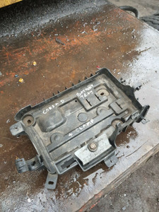VAUXHALL CORSA D BATTERY TRAY WITH BATTERY CLAMP 59 PLATE