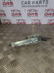 SKODA OCTAVIA EXTERIOR DOOR HANDLE DRIVERS (O/S/F) ESTATE 1.9 TDI (2000 -2005)