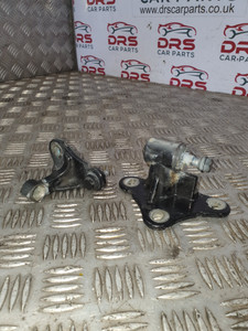 MERCEDES ML M CLASS DOOR HINGE W164 (2005 - 2011) GENUINE