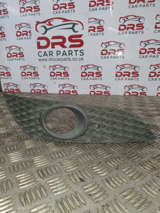 VAUXHALL ASTRA H FRONT BUMPER FOG LIGHT SURROUND MK5 FACELIFT OSF 2007 - 2010