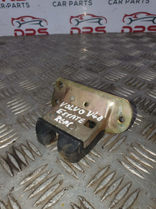 VOLVO V40 TAILGATE CATCH LATCH ESTATE 1.9 DIESEL (2002)