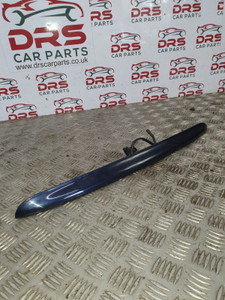 BMW E46 EXTERIOR BOOTLID HANDLE TRIM PANEL 325i 3 SERIES 5 DOOR SALOON 1999-2006