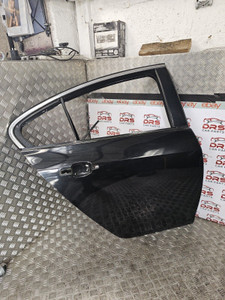 VAUXHALL INSIGNIA DOOR (BARE) BLACK Z22C CODE DRIVERS REAR 2009 - 2013