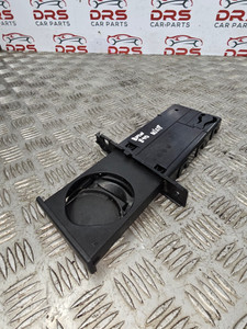 BMW 318i FRONT CUP HOLDERS (N/S/F) PASSENGER FRONT E90 MANUEL (2005 - 2013)